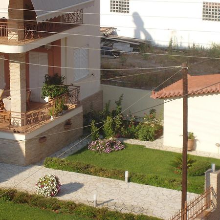 Hotel Drosia Messini Exterior photo
